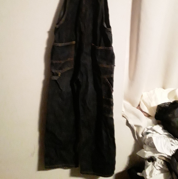 OshKosh B'Gosh Boys (140cm) Overall's - Picture 7 of 14